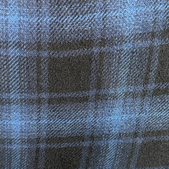 Orvis Shacket Mens 2XL Blue Black Plaid Pockets Heavy Flannel Button Up Outdoor - Picture 10 of 12